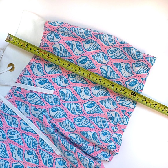 SOLD Lilly Pulitzer | A Little Tipsy Linen Shorts - Picture 3 of 6